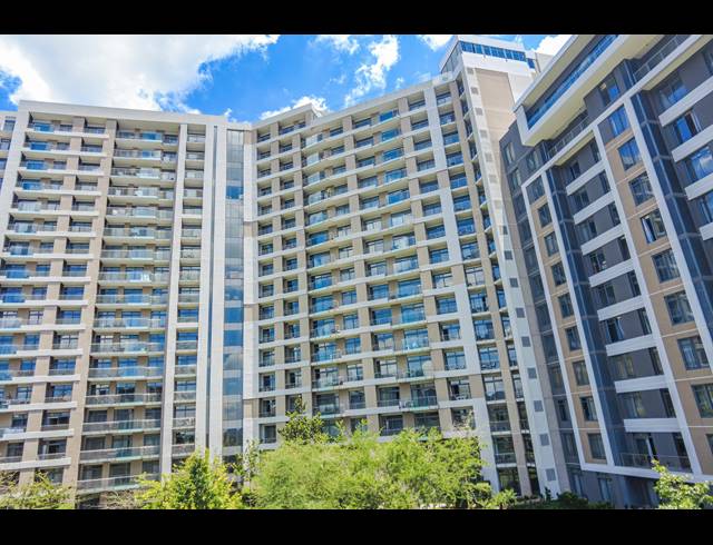 1 BEDROOM APARTMENT FOR SALE IN MENLYN